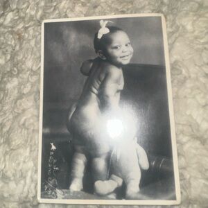 Collectible 1980 Americard Postcard.